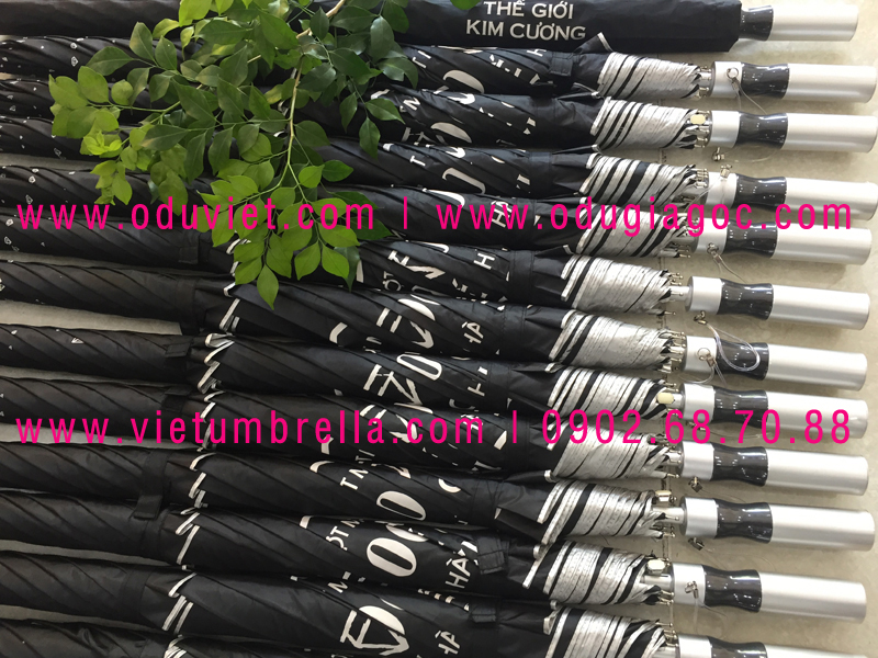 xưởng sản xuất ô dù cầm tay in logo quảng cáo